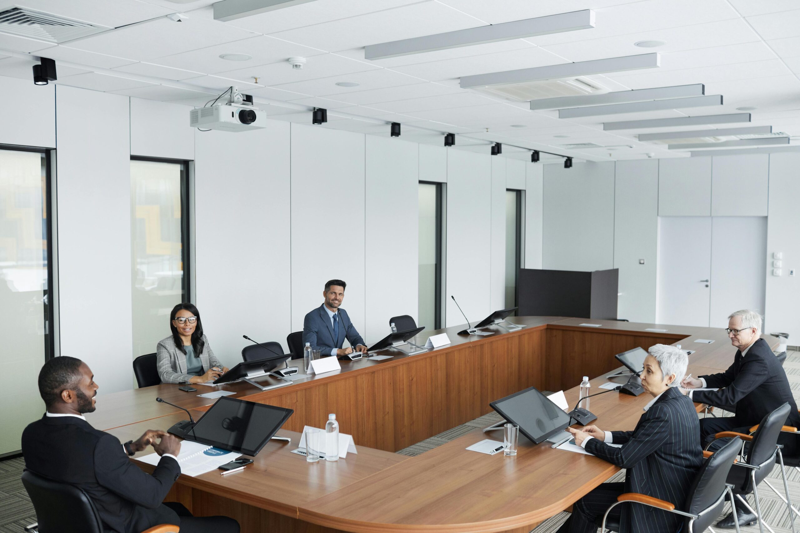 BOARD SECRETARIAT